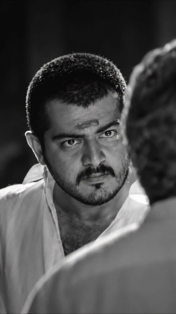 Ulagathai nesi oruvaraiyum nampathe